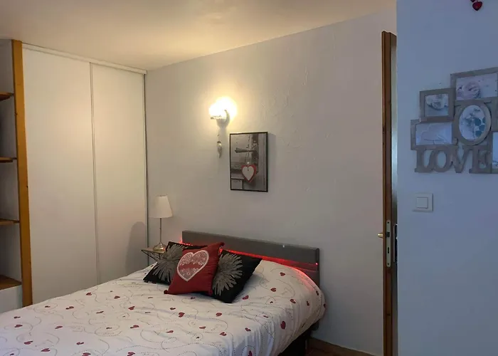 Maison Charmante A Maillane Avec Piscine Privee